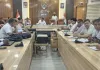 कुशीनगर : जिला स्वास्थ्य समिति की बैठक में स्वास्थ्य सेवाओं एवं योजनाओं की प्रगति की समीक्षा, लापरवाही पर कार्रवाई की चेतावनी
