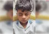 अचानक चली बारूद से किशोर की आँख जख्मी 