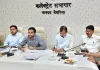 लापरवाही पर जिलाधिकारी ने दो अधिकारियों का वेतन रोकने का दिया निर्देश
