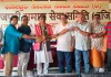 राष्ट्रपति पुलिस पदक से सम्मानित सिताबदियारा निवासी पूर्व पुलिस उपाधीक्षक रामनाथ सिंह ने भोजपुरी समाज सेवा समिति की आजीवन सदस्यता ग्रहण की