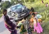 सोनभद्र में भीषण सड़क हादसा: कार-टेंपो की आमने-सामने टक्कर में दो की मौत, 12 घायल