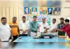 सफाई कर्मचारियों के वेतन को लेकर अखिल भारतीय सफाई मजदूर संघ ने सौंपा ज्ञापन