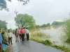 घाघरा नदी का जलस्तर बढ़ने से किसानों की फसलें पानी में डूब कर हुई बर्बाद