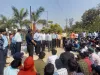 छात्रवृत्ति न मिलने से नाराज छात्रों द्वारा प्रशासनिक भवन के मुख्य गेट पर जड़ा ताला, विश्वविद्यालय कुलपति के आश्वासन पर माने छात्र