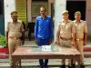 मिल्कीपुर :पुलिस ने 25 हजार के इनामिया अपराधी को 315 बोर के अवैध देसी तमंचे के साथ गिरफ्तार कर भेजा जेल 
