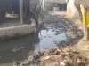 स्वच्छ भारत मिशन अभियान की धज्जियां उड़ा रहे विकासखंड तुलसीपुर के ग्राम पंचायत परसपुर करौंदा