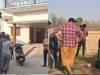 खजनी में भीषण चोरी घर मे बन्द कर चोरों ने उड़ाया नगदी समेत गहने,स्थानीय पुलिस ने लिया डॉग स्ववायड टीम का सहयोग