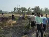 रक्षामंत्री के गोद लिए आदर्श ग्राम बेंती में अफसरों की लापरवाही से गेहूं की फसल जलकर हुई राख