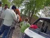कुशीनगर : पडरौना नेबुआ मार्ग पर अनियंत्रित मैजिक पलटा, चालक की हालत गंभीर