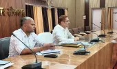 कलेक्ट्रेट सभागार में  महत्वपूर्ण बैठक आयोजित, अधिकारियों को  जनगणना 2027 की  तैयारियों को लेकर  दिया गया प्रशिक्षण             