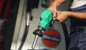 नाबालिग बच्चों को वाहनों में पेट्रोल नहीं देने पर सख्त हो सरकार