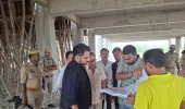 निर्माण कार्यों में तेजी लाने के निर्देश, जिलाधिकारी ने किया स्थलीय निरीक्षण