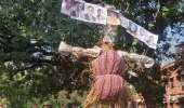 सुआटस कॉलेज में वेतन बकाया को लेकर , शिक्षकों-कर्मचारियों का  प्रदर्शन।