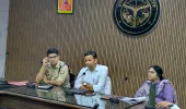 जिलाधिकारी  एवं पुलिस अधीक्षक ने अभियोजन एवं कानून व्यवस्था की समीक्षा की