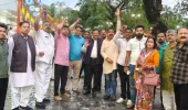 गोरखपुर :गोलघर की चटोरी गली में गूंजा विजय का उत्सव,
