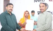 आंगनबाड़ी कार्यकर्त्रियों को मिले नियुक्ति पत्र और स्मार्टफोन, महिला एवं डिजिटल सशक्तिकरण को मिला बढ़ावा।