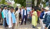 शाहगंज बाजार में जलभराव की समस्या के स्थायी समाधान हेतु जिलाधिकारी ने किया स्थलीय निरीक्षण