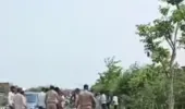हाईवे किनारे अधजली महिला का शव मिलने से सनसनी, पहचान में जुटी पुलिस।