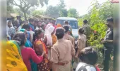कप्तानगंज विकासखंड के ग्राम पंचायतरखिया में उचित दर विक्रेता की दुकान के चयन में ग्रामीणों ने किया हंगामा