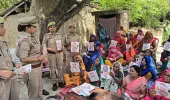बहू बेटी सम्मेलन में महिलाओं को बताया अधिकारों का बल