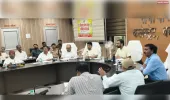 मुख्य विकास अधिकारी की अध्यक्षता में शुक्रवार को कलेक्ट्रेट सभागार में जिला उद्योग एवं व्यापार बंधु की बैठक 