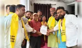 जीएसटी की विसंगतियों को लेकर व्यापारियों ने सौंपा ज्ञापन आंदोलन की चेतावनी