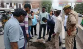 10 करोड़ रुपये खर्च होने के बाद भी प्रयागराज की सड़कें बनीं तालाब