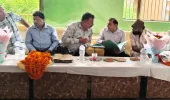 दवा विक्रेताओं ने नवागत औषधि निरीक्षक का किया भव्य स्वागत