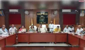 जिलाधिकारी की अध्यक्षता में विकास कार्यों व निर्माण कार्यों (सीएम डैशबोर्ड) की मासिक समीक्षा बैठक हुई आयोजित