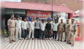 शिवकुटी पुलिस और एसओजी ने सात वांछित अभियुक्त गिरफ्तार किया। सात अवैध देशी बम बरामद।