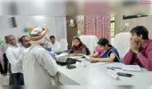 सम्पूर्ण समाधान दिवस में जिलाधिकारी ने सुनी फरियाद 