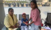 जनसुनवाई में भाई-बहन के स्नेह की भावुक कहानी, जिलाधिकारी की संवेदनशील पहल से पूरी हुई बहन की इच्छा