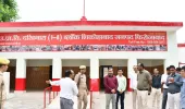 विद्यालयों में शैक्षणिक गुणवत्ता और स्वच्छता पर डीएम सख्त, औचक निरीक्षण में मिलीं खामियां