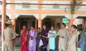बहू-बेटी सम्मेलन में महिलाओं को सुरक्षा व अधिकारों की दी जानकारी