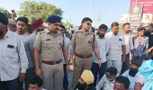 धान खरीद में अव्यवस्था पर भड़के किसान, हाईवे जाम कर किया प्रदर्शन