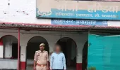 हण्डिया पुलिस टीम द्वारा 01 वारण्टी अभियुक्त गिरफ्तार