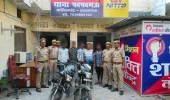 नवाबगंज पुलिस टीम द्वारा वांछित 01 अभियुक्त गिरफ्तार 
