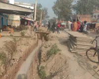 5 माह से नाला का निर्माण आधा अधूरा बाजारवासी परेशान शिकायत के बावजूद नहीं हो रही सुनवाई
