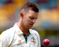 ऑस्ट्रेलियाई तेज गेंदबाज जोश हेजलवुड भारत के खिलाफ पहले टेस्ट मैच से बाहर