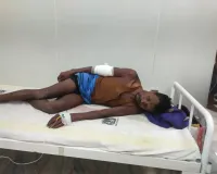 Bihar : मगरमच्छ के हमले में किसान घायल अनुमंडल अस्पताल में भर्ती