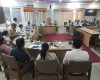 Kushinagar : बी.एड परीक्षा को लेकर केंद्र व्यवस्थापको अधिकारियों की हुई आवश्यक बैठक 