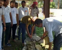 मिल्कीपुर सेवा पखवाड़ा कार्यक्रम के तहत कृषि विश्वविद्यालय एवं नगर पंचायत में की गई साफ सफाई 