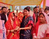 केन्द्रीय राज्यमंत्री ने दीप प्रज्जवलित कर मुख्यमंत्री सामूहिक विवाह कार्यक्रम का किया शुभारम्भ 