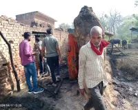 जिगनाही गांव में लगी भीषण आग, 10 परिवारों की संपूर्ण गृहस्थी जलकर राख