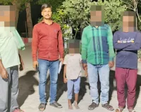 कुशीनगर : पुलिस ने गायब चार वर्षीय बच्ची को बारमद कर परिजनों को सौपा