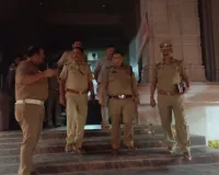 नवरात्र मेले को देखते हुए एस पी सिटी ने बैठक कर मंदिर की सुरक्षा व्यवस्था का लिया जायजा