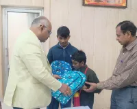 दृष्टिबाधित प्रतिभा कृष्णा ने जीता सबका दिल डीएम ने बढ़ाया हौसला, दिया स्नेह का संबल