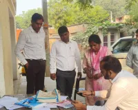 विशेष प्रगाढ़ पुनरीक्षण अभियान का जिला निर्वाचन अधिकारी ने किया समीक्षा