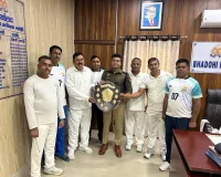 भदोही पुलिस के खिलाड़ियों के उत्कृष्ट प्रदर्शन पर एएसपी ने किया सम्मानित