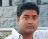 बिजली सजावट के दौरान बड़ा हादसा: हाईटेंशन लाइन की चपेट में आए युवक की मौत, परिवार में कोहराम